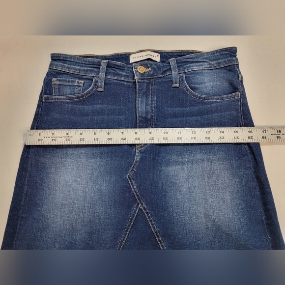 Flying Monkey Platinum High Rise Raw Hem Denim Jean Mini Skirt Size 29-in - Picture 4 of 9